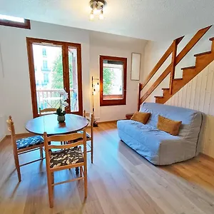 Reves De Montagne, T2 Bis, Luchon, Wifi, Parking Gratuit, 4 Personnes , Bagnères-de-Luchon France
